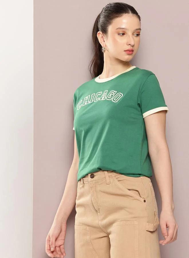 ديلينجر تيشيرت نسائي بياقة دائرية وقصة عادية